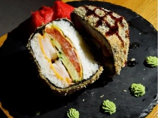 XXL prawn sushi burger